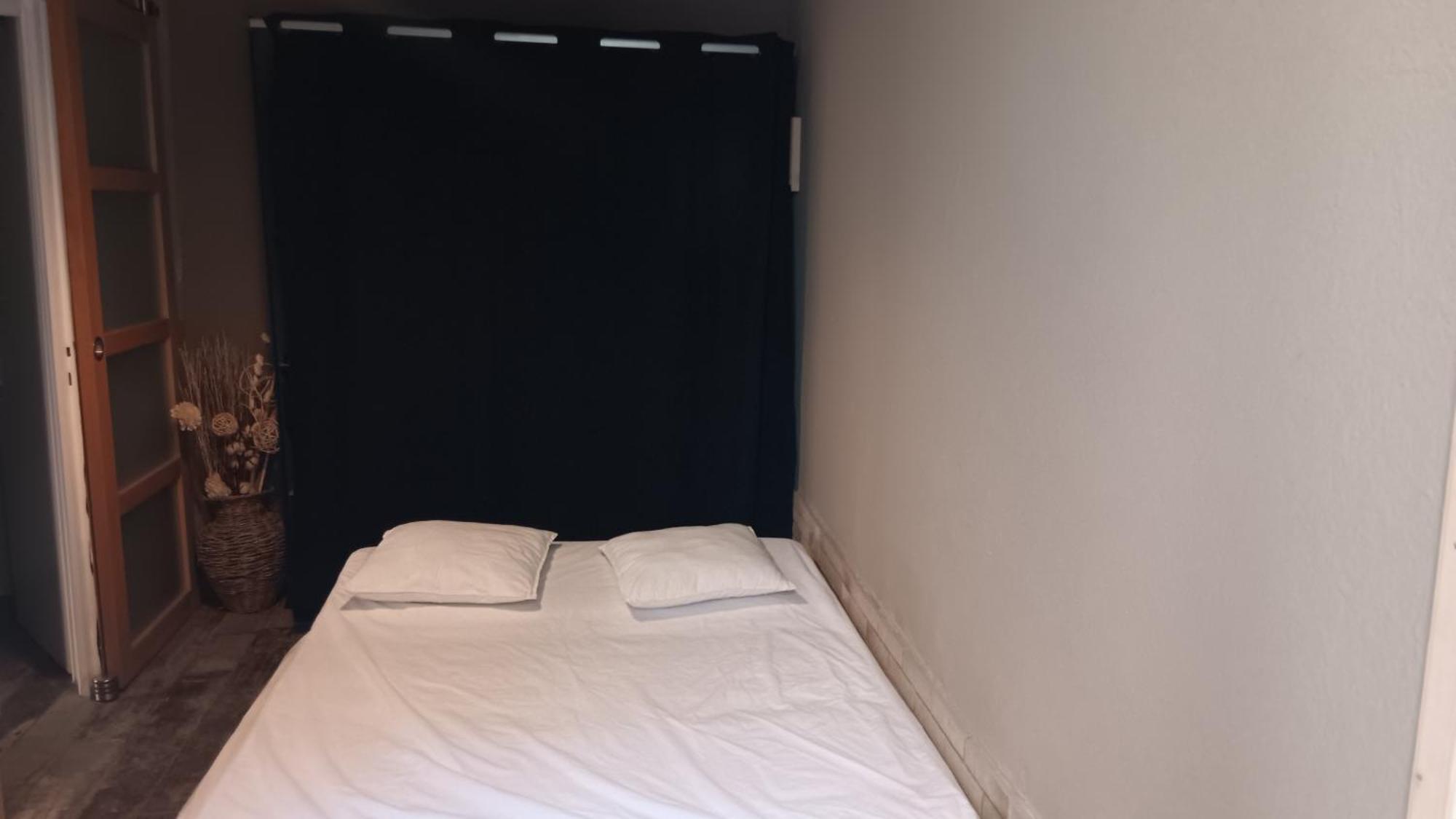 Appartement Pour 4 Personnes Dans Une Rue Tres Calme Saint-Laurent-le-Minier Eksteriør billede